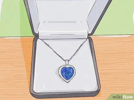 Imagen titulada Pack Necklaces for Traveling Step 12