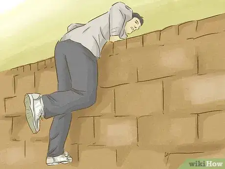 Imagen titulada Climb a Wall Step 6