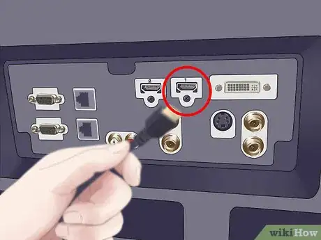 Imagen titulada Connect Hdmi to TV Step 3