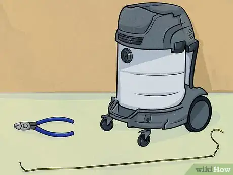 Imagen titulada Clean a Vacuum Step 12
