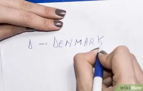 Imagen titulada Pretend to Read Minds Using the 'Orange Kangaroo' Word Trick Step 7