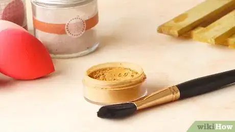 Imagen titulada Make Blush Step 28