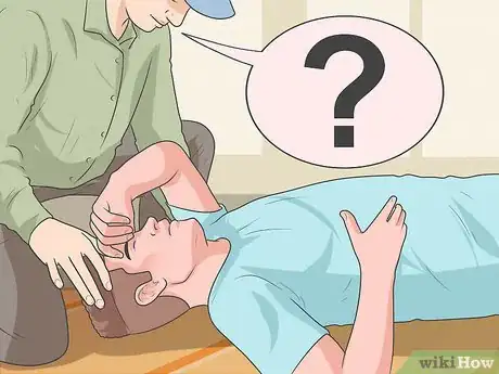 Imagen titulada Tell if a Fall Broke Bones Without an X Ray Step 1