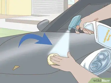 Imagen titulada Use a Clay Bar Step 10