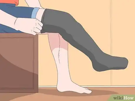 Imagen titulada Reduce Swelling After Surgery Step 3