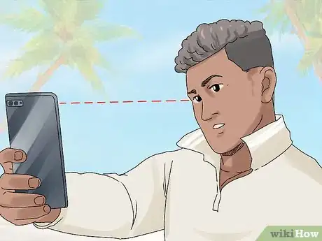 Imagen titulada Pose for a Selfie Step 6