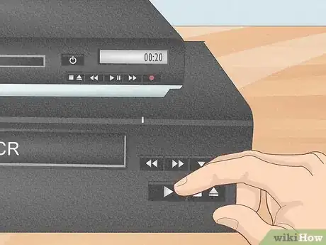 Imagen titulada Convert a VHS to DVD Step 6