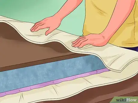 Imagen titulada Upholster a Bench Step 15