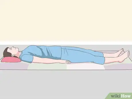 Imagen titulada Sleep on the Floor Step 8