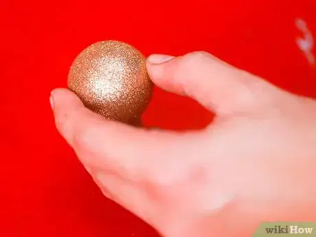 Imagen titulada Make a Golden Snitch Step 7