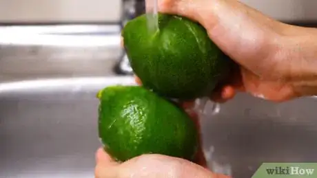 Imagen titulada Zest a Lime Step 1