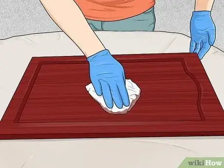 Imagen titulada Stain over Stain Step 12