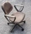 reemplazar las ruedas de la silla de oficina