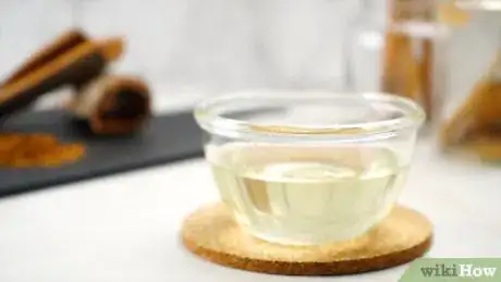 Imagen titulada Make Cinnamon Oil Step 2