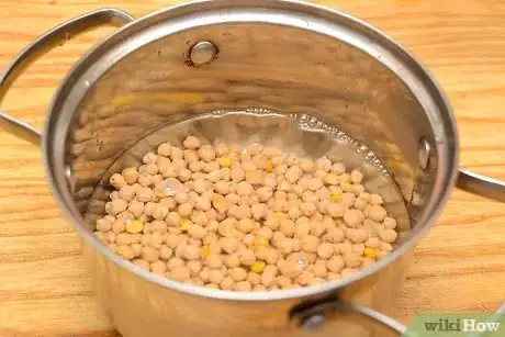 Imagen titulada Cook Dried Chickpeas Step 12