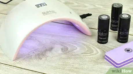 Imagen titulada Help Your Nails Recover After Acrylics Step 8