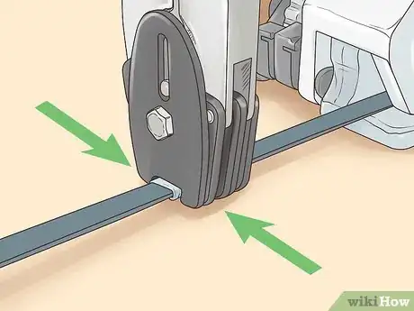 Imagen titulada Use a Uline Strapping Tool Step 14