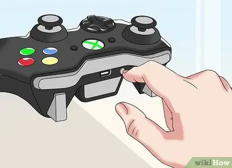 Imagen titulada Connect a Wireless Xbox 360 Controller Step 4