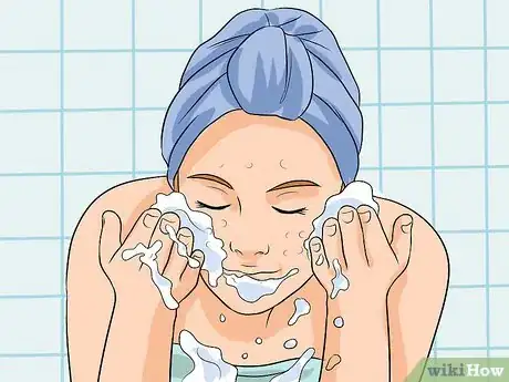 Imagen titulada Bring a Blind Pimple to a Head Step 8