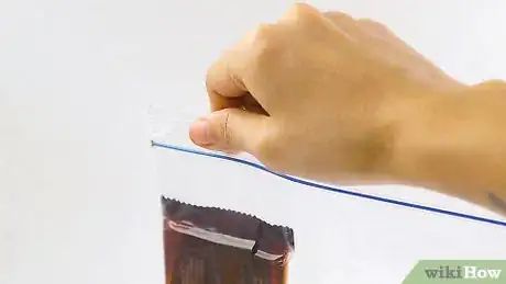Imagen titulada Freeze Melted Chocolate Step 10