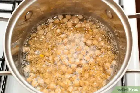 Imagen titulada Cook Dried Chickpeas Step 13