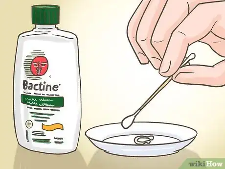 Imagen titulada Change a Nose Piercing Step 8