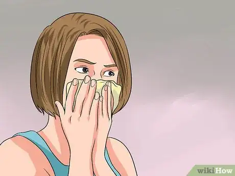 Imagen titulada Use Talcum Powder Safely Step 5