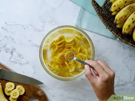 Imagen titulada Make Banana Chips Step 8