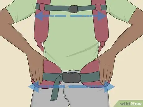 Imagen titulada Fit a Backpack Step 6.jpeg