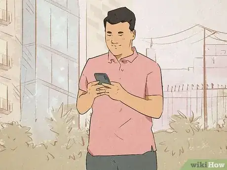 Imagen titulada What to Text when a Girl Doesn't Reply Step 7