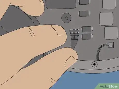Imagen titulada Open a Mac Mini Step 9