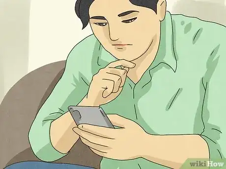 Imagen titulada How Long to Wait for a Text Before Giving Up Step 5