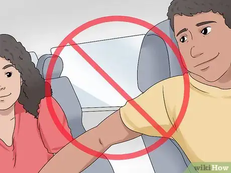 Imagen titulada Sit in a Car Without Back Pain Step 5