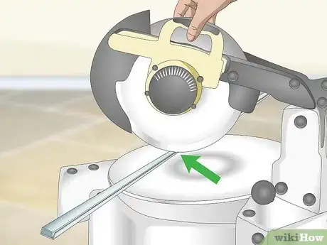 Imagen titulada Make a Window Screen Step 4