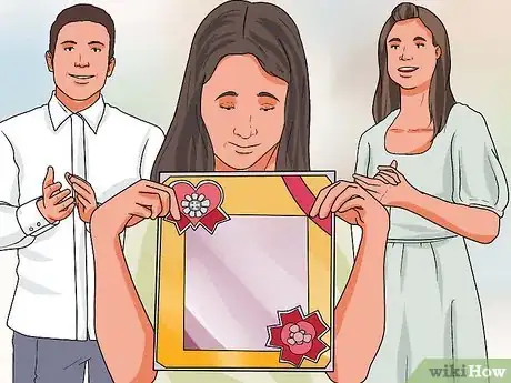 Imagen titulada Make Your Own Scrapbook Step 17