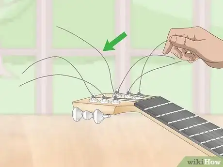 Imagen titulada Fix Guitar Strings Step 1