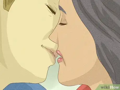 Imagen titulada Have a Memorable First Kiss Step 8