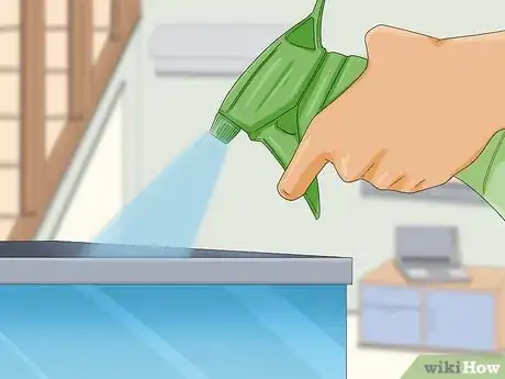Imagen titulada Care for a Shedding Snake Step 3