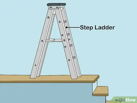 Imagen titulada Paint a High Ceiling over Stairs Step 2