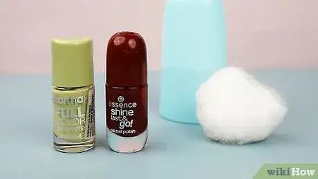 Imagen titulada Make Flower Nail Art Step 4