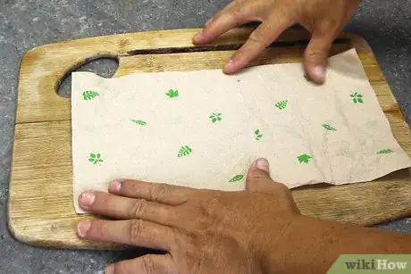 Imagen titulada Clean a Chicken Step 2