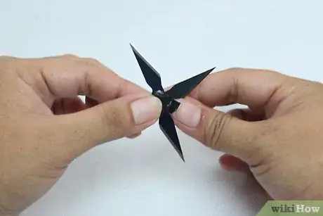 Imagen titulada Make a Ninja Star Step 15Bullet3