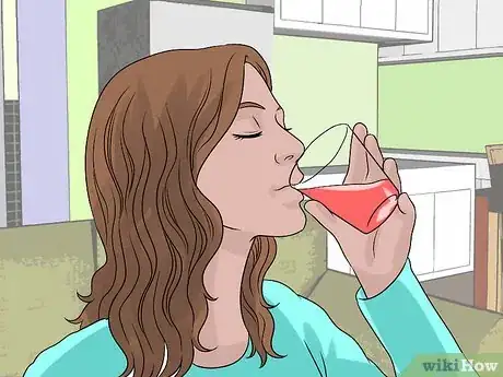 Imagen titulada Get Rid of a Chesty Cough Step 3