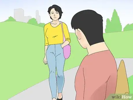 Imagen titulada Make Eye Contact With a Girl Step 1