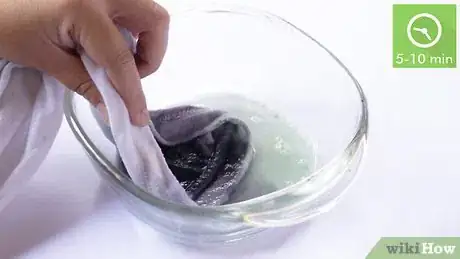Imagen titulada Get Ink out of a White Shirt Step 3