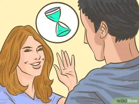 Imagen titulada Get a Guy to Fall for You Step 1