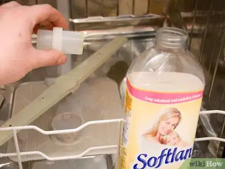 Imagen titulada Remove Dish Soap from a Dishwasher Step 11