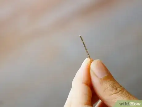 Imagen titulada Embroider by Hand Step 3