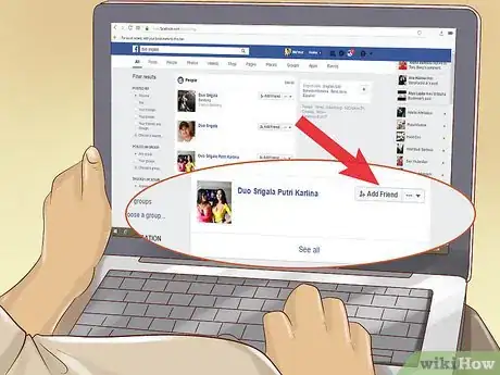 Imagen titulada Pick up Women on Facebook Step 1