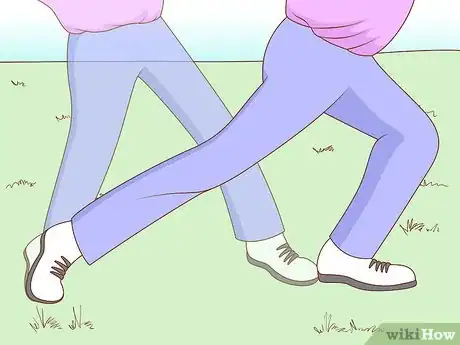 Imagen titulada Throw a Boomerang Step 9